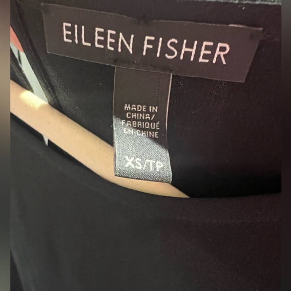 Eileen Fisher Silk Georgette Crepe Bell 3/4 Sleeve Top Blouse Size XS Black EUC - Picture 7 of 7